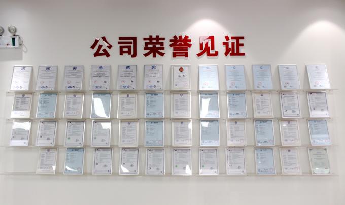 Visench Fortress 3P3P 120KVA 120KW Drei-Phasen-UPS-Stromversorgung Tpwer Online-UPS für Netzwerkdatenzentrum 21